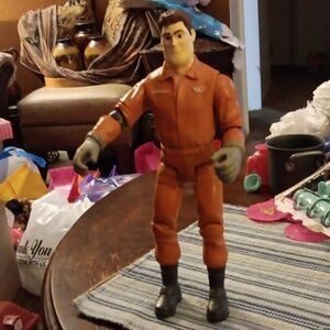 BUZZ LIGHTYEAR ACTION FIGURE